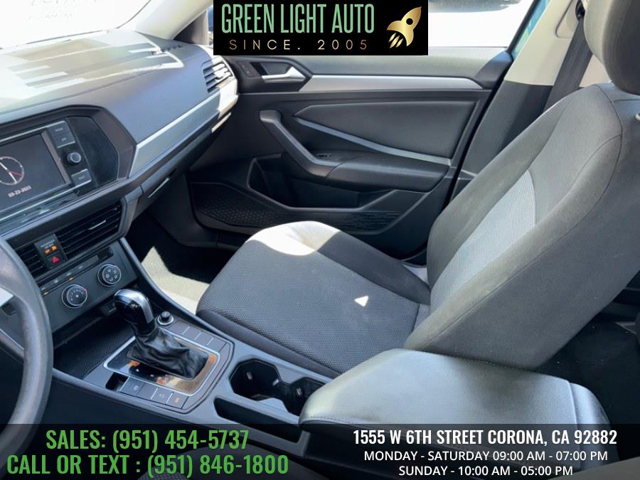 2021 Volkswagen Jetta SE Auto photo