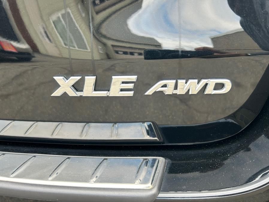2018 Toyota Highlander XLE V6 AWD (Natl) photo