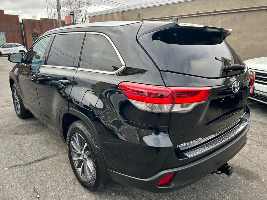 2018 Toyota Highlander XLE V6 AWD (Natl) photo