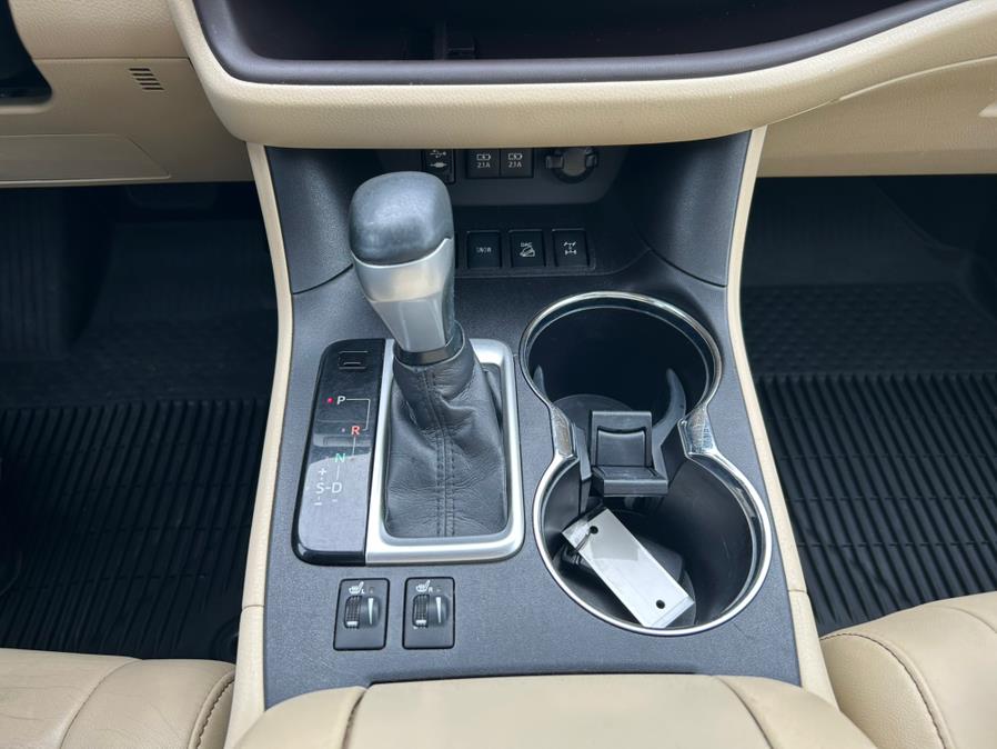 2018 Toyota Highlander XLE V6 AWD (Natl) photo