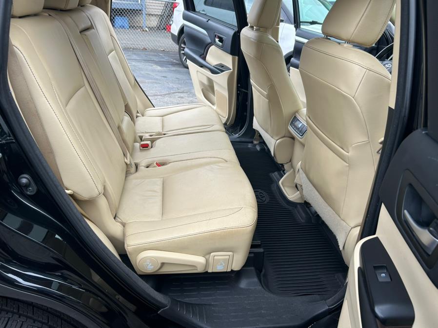 2018 Toyota Highlander XLE V6 AWD (Natl) photo