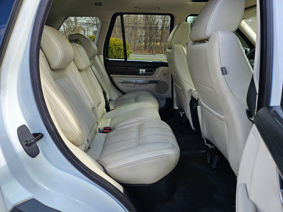 2013 Land Rover Range Rover Sport HSE LUX photo