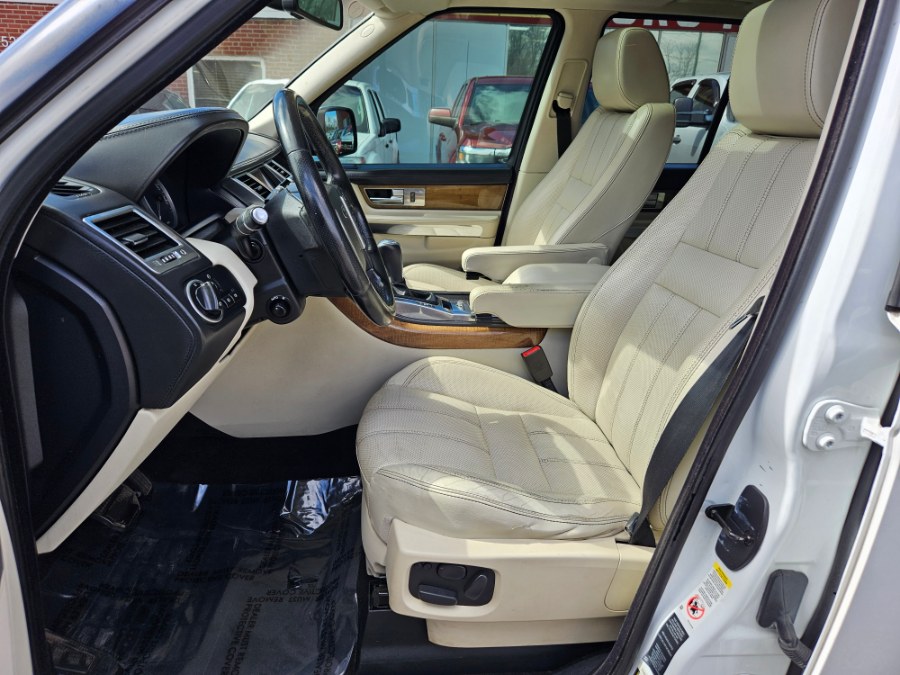 2013 Land Rover Range Rover Sport HSE LUX photo