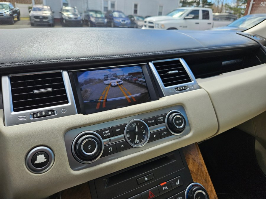 2013 Land Rover Range Rover Sport HSE LUX photo
