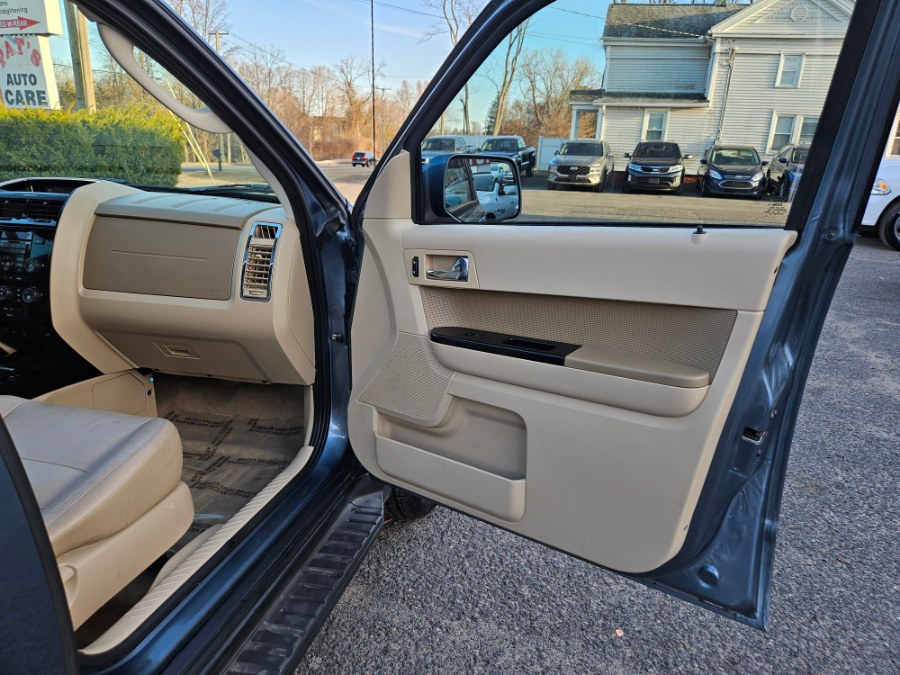 2012 Ford Escape Limited photo