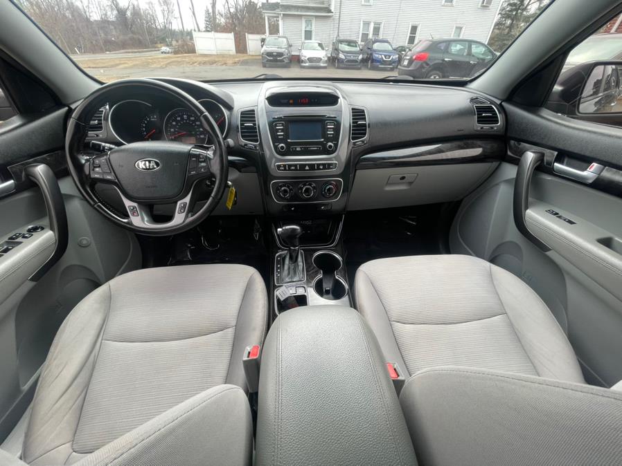 2014 Kia Sorento LX photo