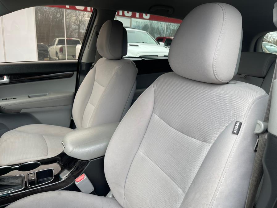 2014 Kia Sorento LX photo