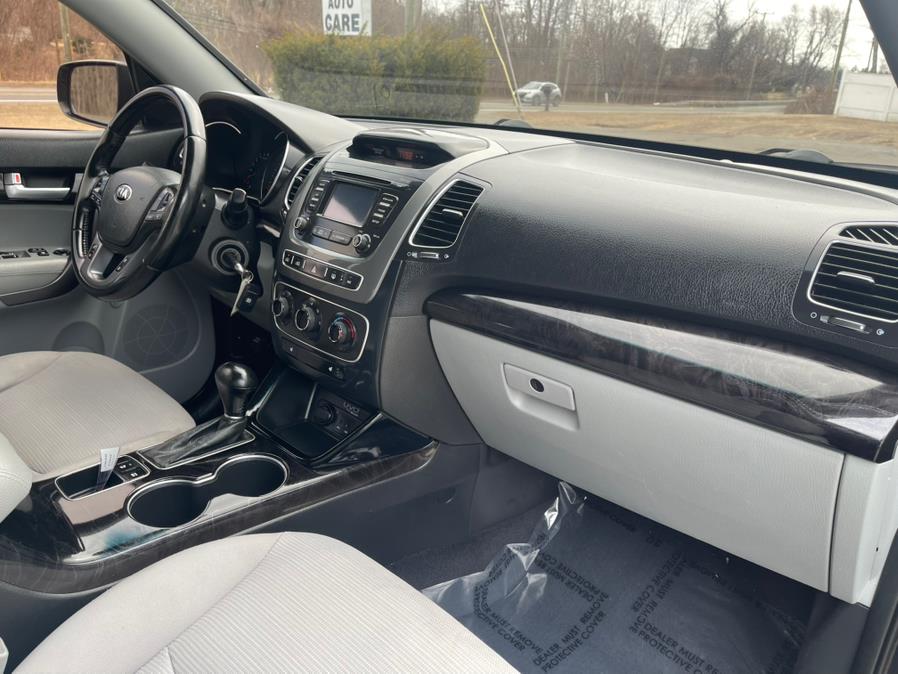 2014 Kia Sorento LX photo