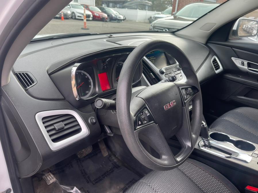 2017 GMC Terrain AWD 4dr SLE w/SLE-1 photo