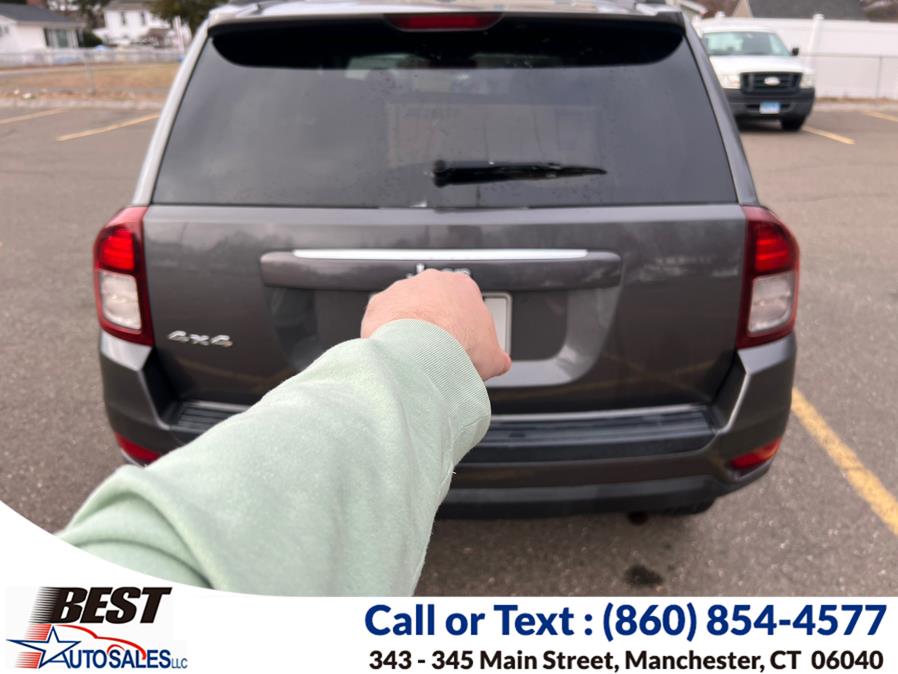 2016 Jeep Compass 4WD 4dr 75th Anniversary photo