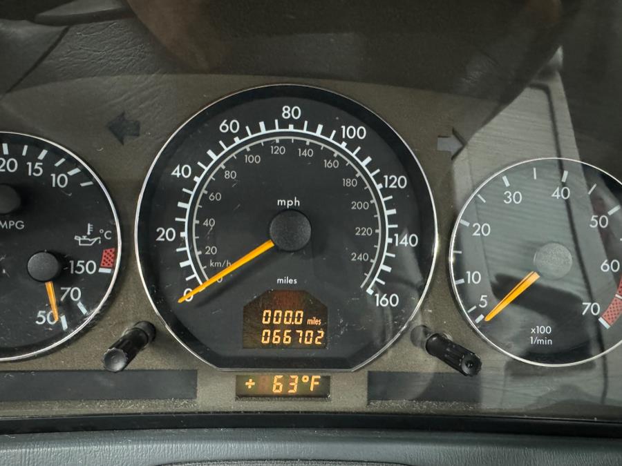 1999 Mercedes-Benz SL-Class SL500 photo