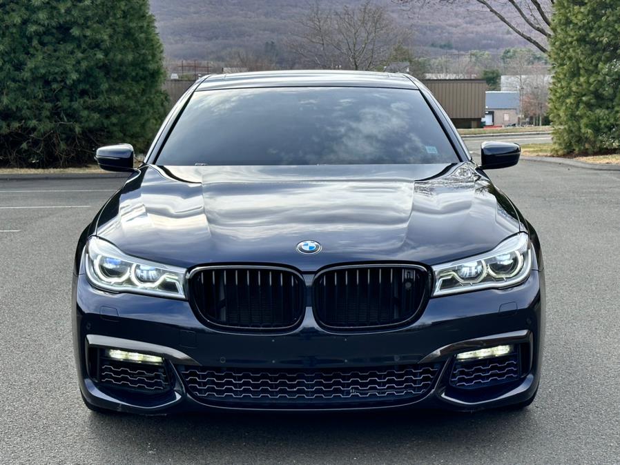 2016 BMW 7-Series 4dr Sdn 750i xDrive AWD photo
