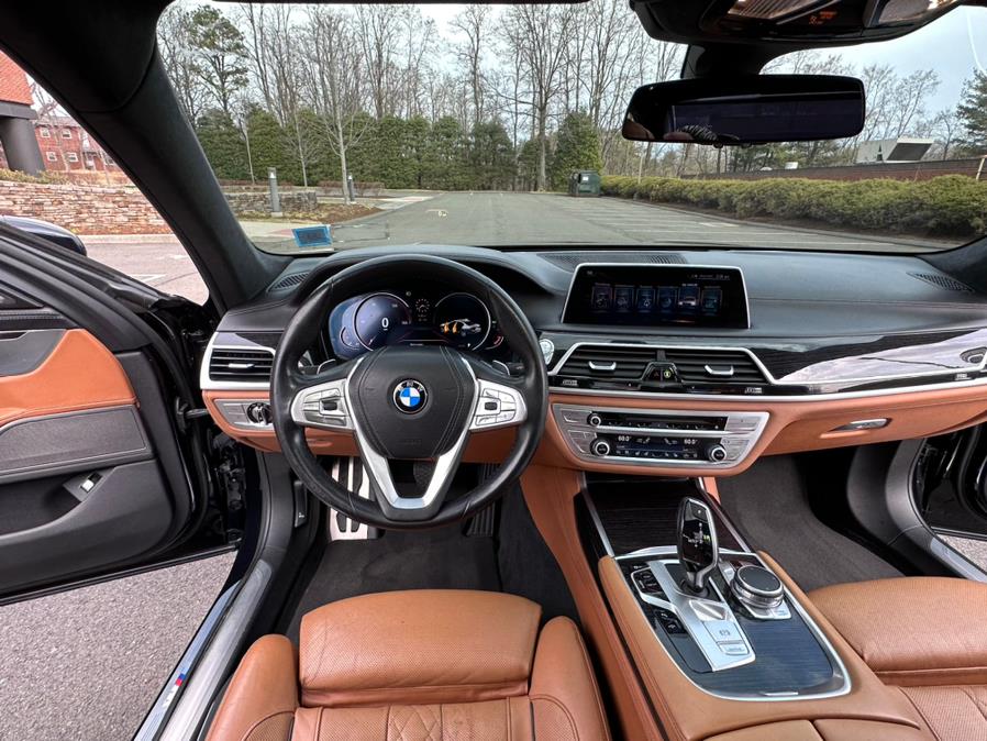 2016 BMW 7-Series 4dr Sdn 750i xDrive AWD photo