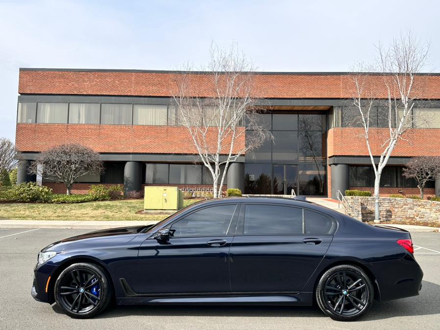 2016 BMW 7-Series 4dr Sdn 750i xDrive AWD photo