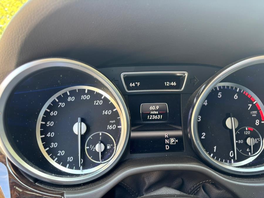 2013 Mercedes-Benz M-Class ML350 4MATIC photo