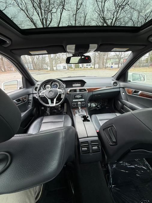 2014 Mercedes-Benz C-Class C300 4MATIC Luxury photo