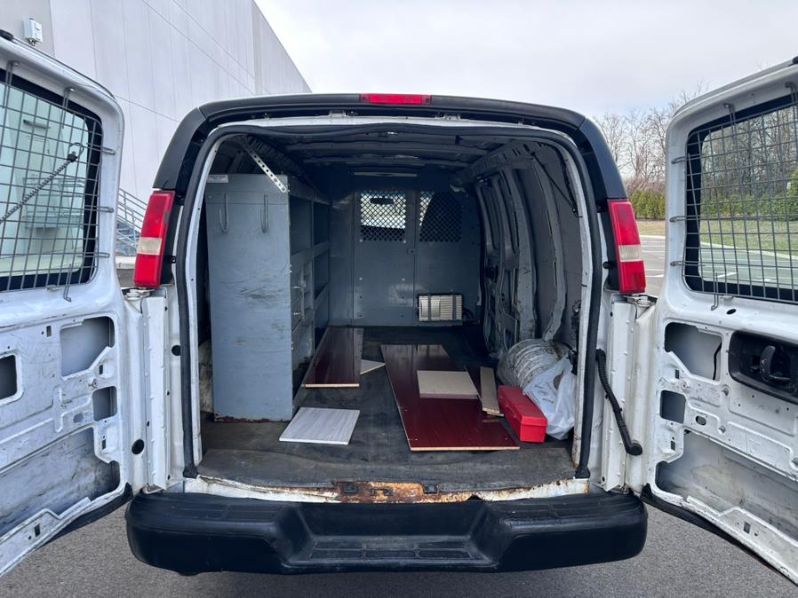 2014 Chevrolet Express 2500 2500 photo
