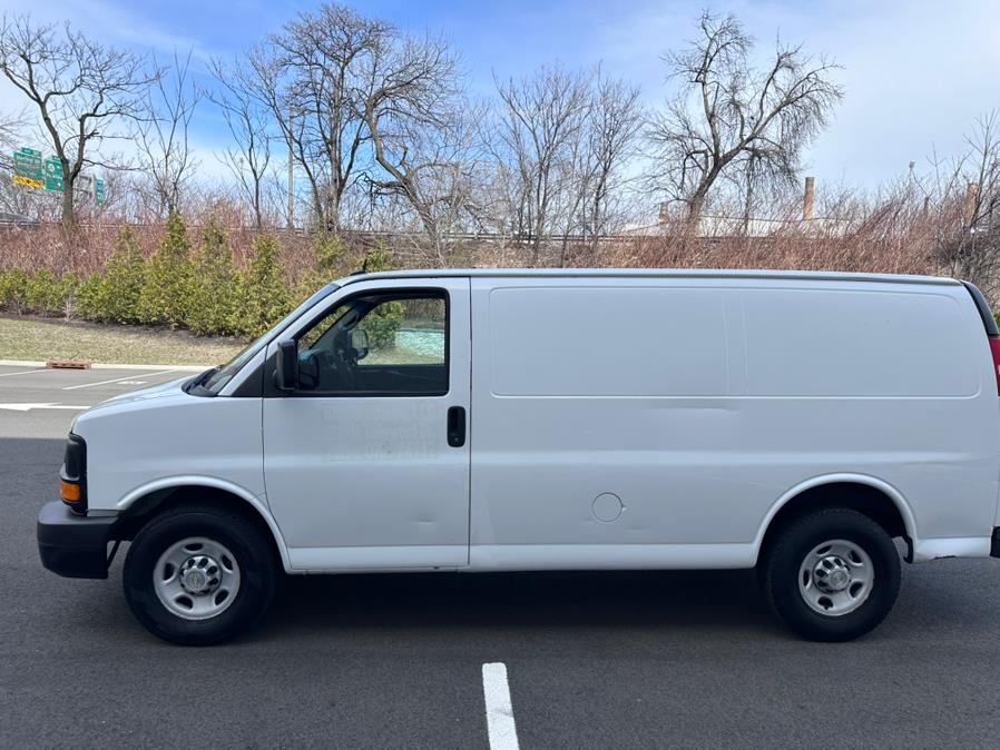 2014 Chevrolet Express 2500 2500 photo
