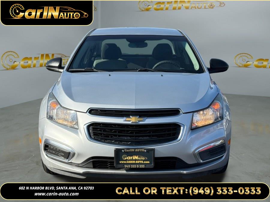 2015 Chevrolet Cruze 4dr Sdn Man LS photo