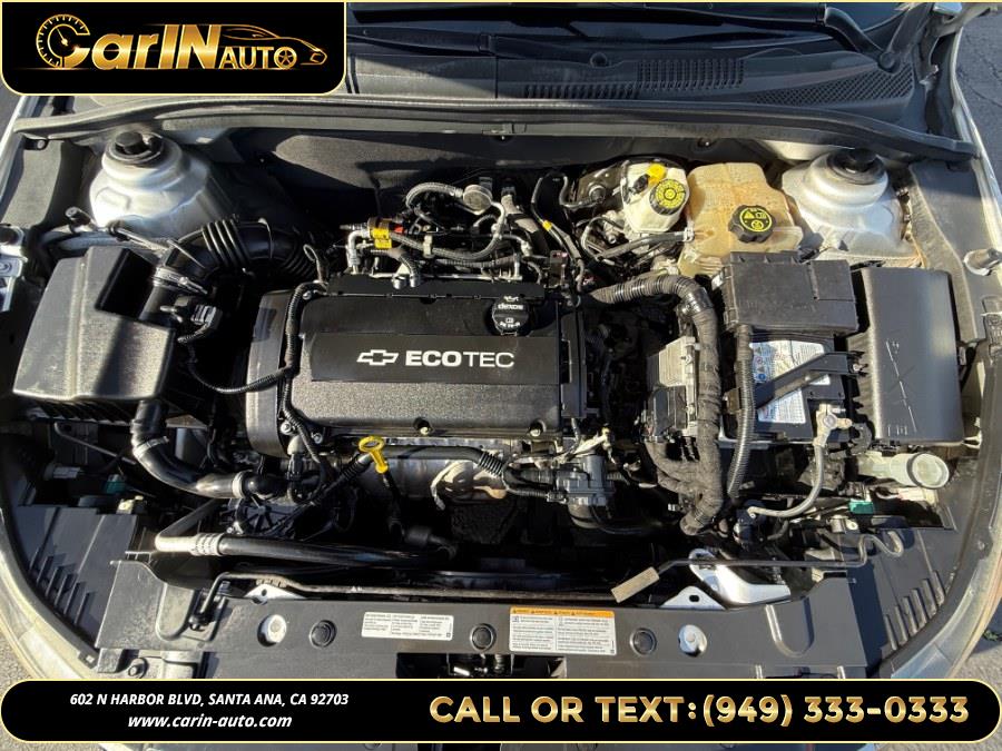 2015 Chevrolet Cruze 4dr Sdn Man LS photo