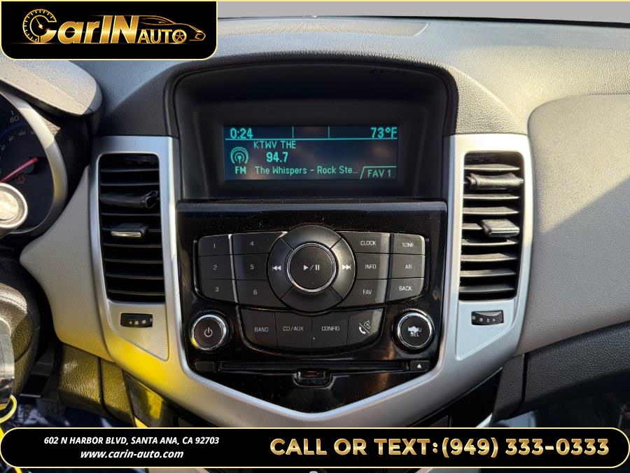 2015 Chevrolet Cruze 4dr Sdn Man LS photo