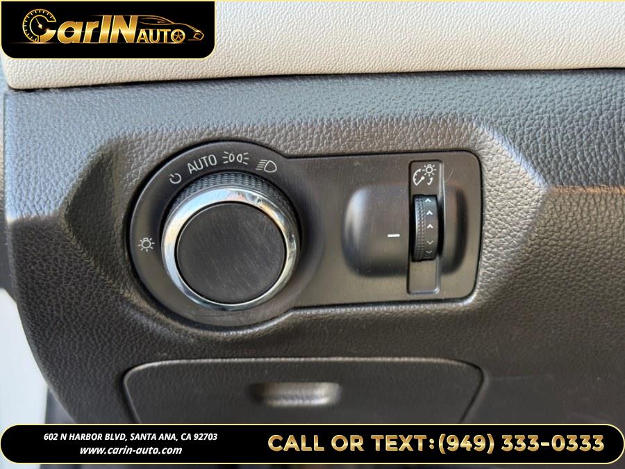 2015 Chevrolet Cruze 4dr Sdn Man LS photo