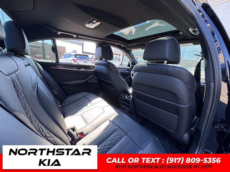 2021 BMW 5-Series 540i xDrive photo