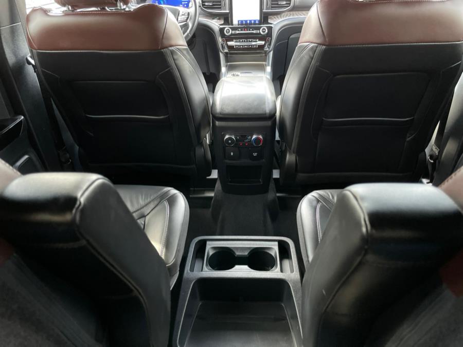 2021 Ford Explorer Platinum 4WD photo