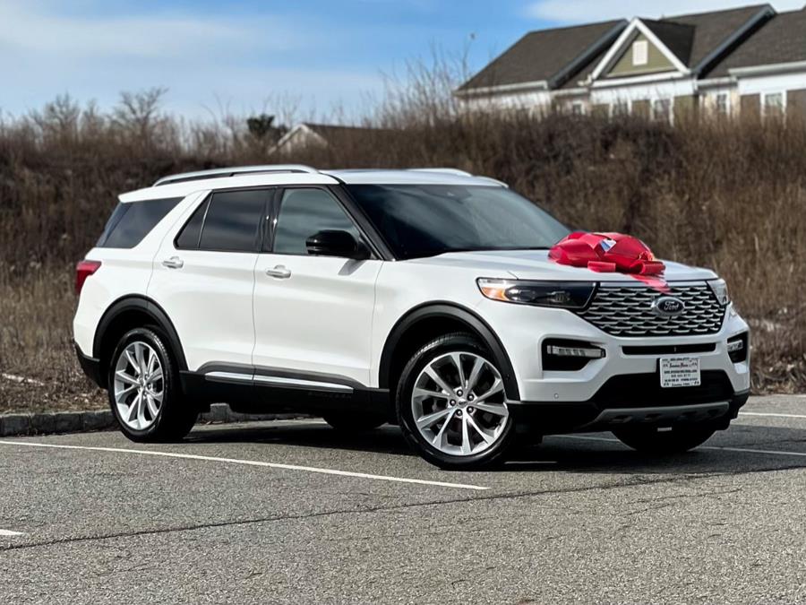 2021 Ford Explorer Platinum 4WD photo
