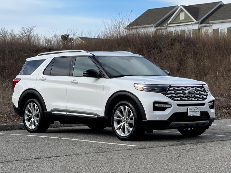 2021 Ford Explorer Platinum 4WD photo