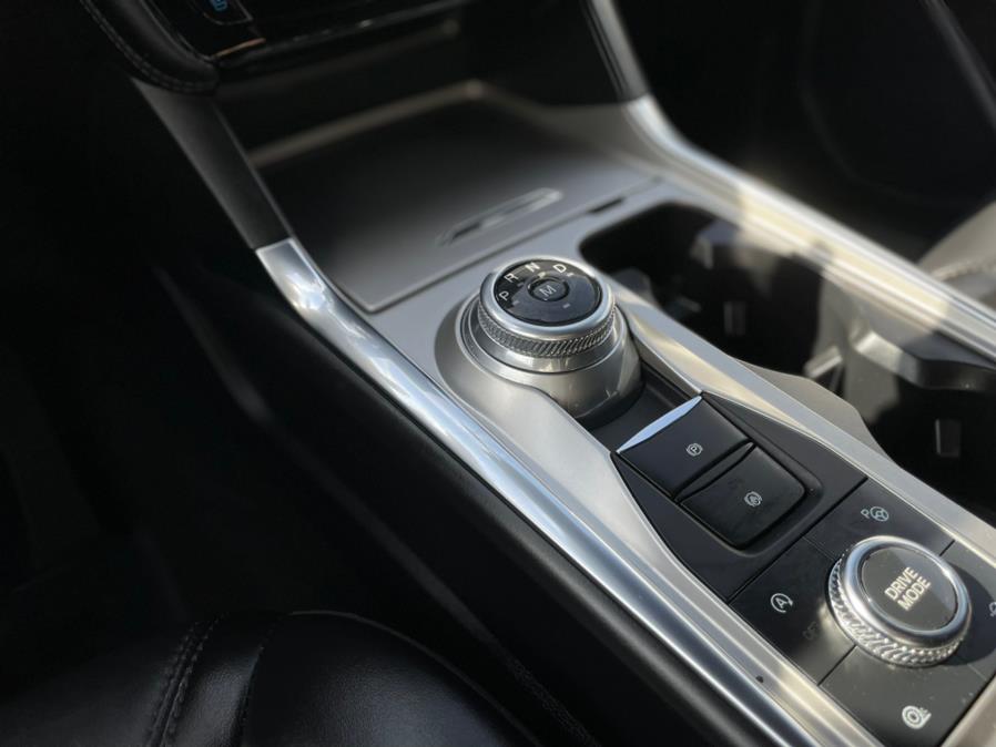 2021 Ford Explorer Platinum 4WD photo