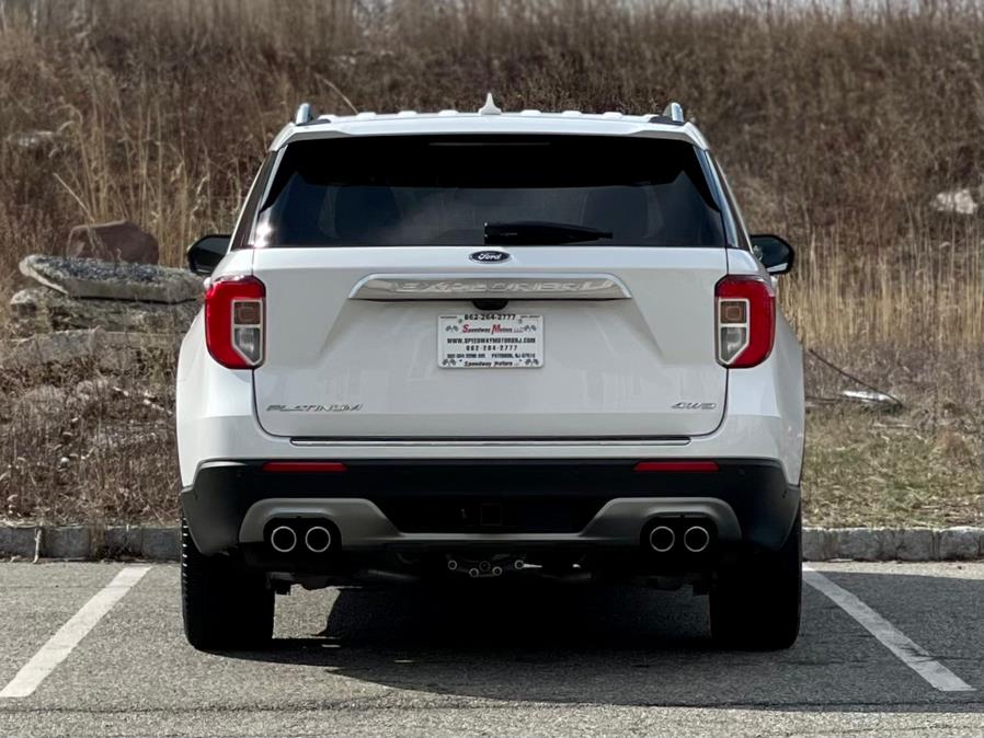 2021 Ford Explorer Platinum 4WD photo