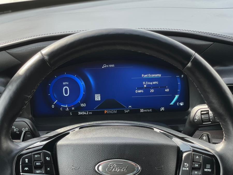 2021 Ford Explorer Platinum 4WD photo