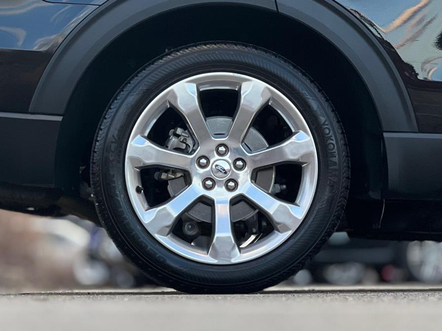 2020 Ford Explorer Platinum 4WD photo