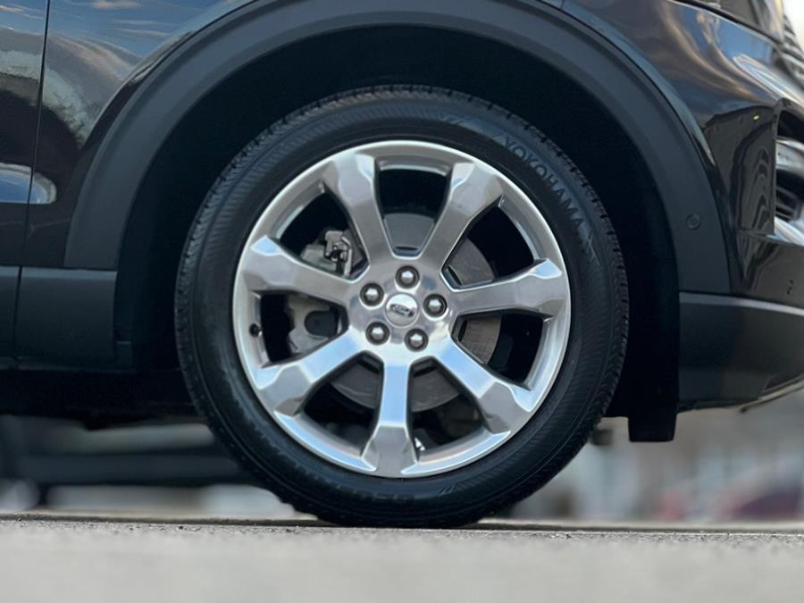 2020 Ford Explorer Platinum 4WD photo