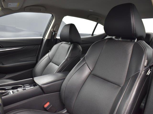 2023 Nissan Maxima SV photo