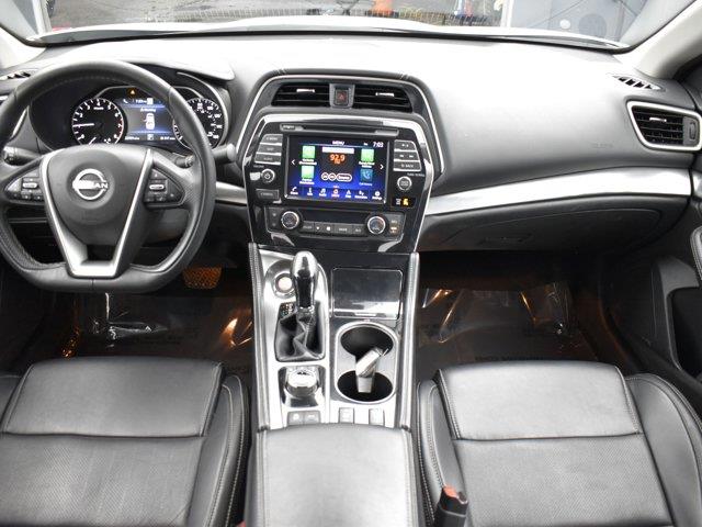 2023 Nissan Maxima SV photo