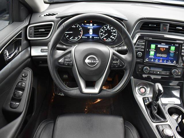 2023 Nissan Maxima SV photo