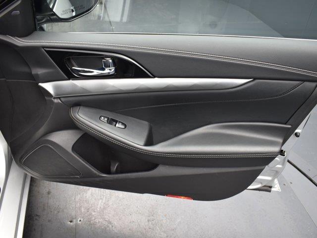 2023 Nissan Maxima SV photo