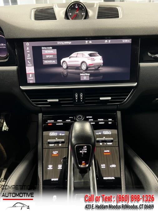 2021 Porsche Cayenne AWD photo