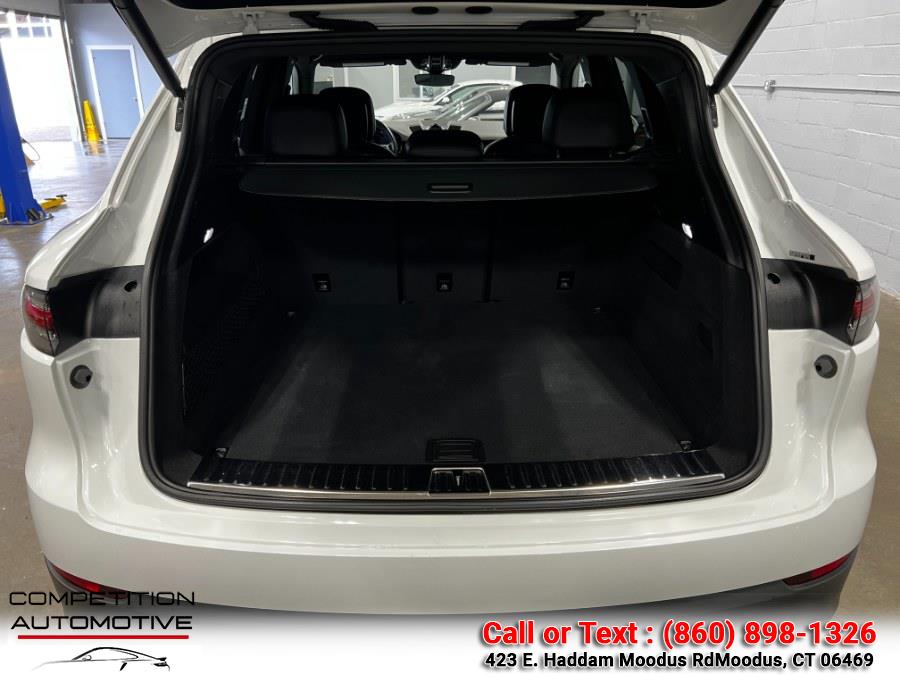 2021 Porsche Cayenne AWD photo