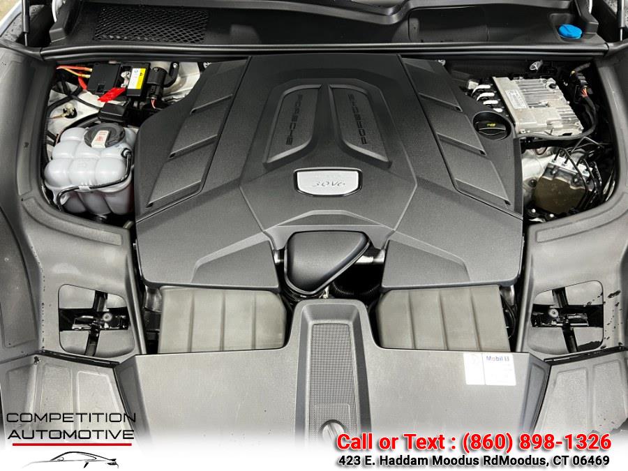 2021 Porsche Cayenne AWD photo