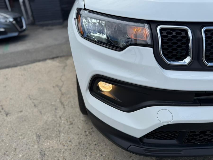2024 Jeep Compass Latitude 4x4 photo