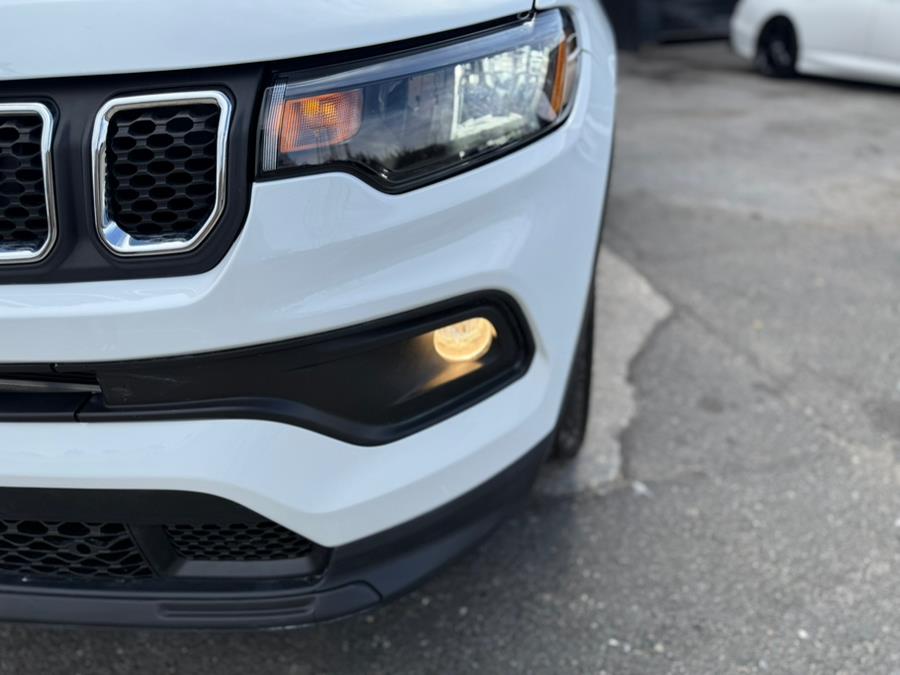 2024 Jeep Compass Latitude 4x4 photo