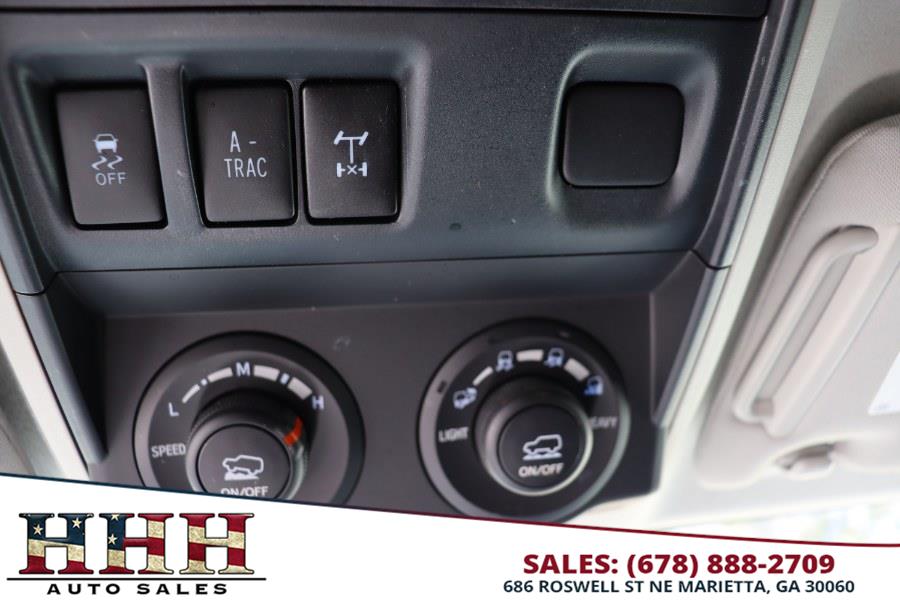 2016 Toyota 4Runner 4WD 4dr V6 Trail (Natl) photo