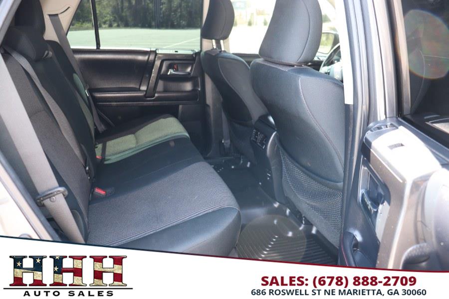 2016 Toyota 4Runner 4WD 4dr V6 Trail (Natl) photo