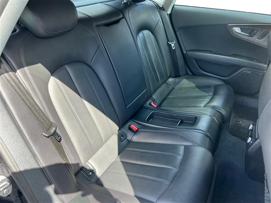 2013 Audi A7 3.0T quattro Prestige photo