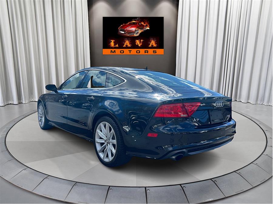 2013 Audi A7 3.0T quattro Prestige photo