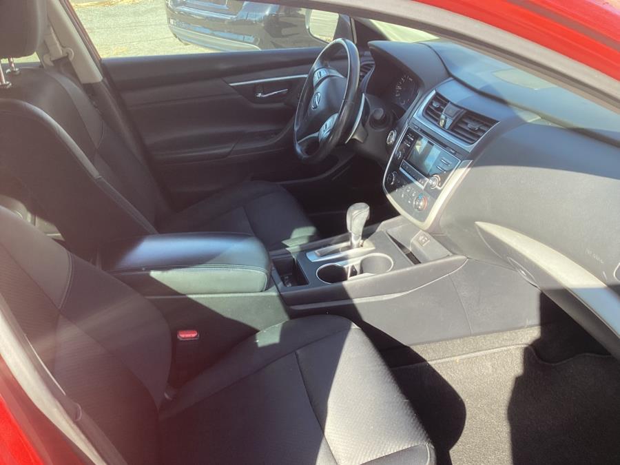 2017 Nissan Altima 2.5 SR Sedan photo