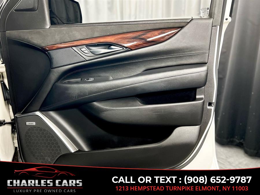 2015 Cadillac Escalade Premium photo